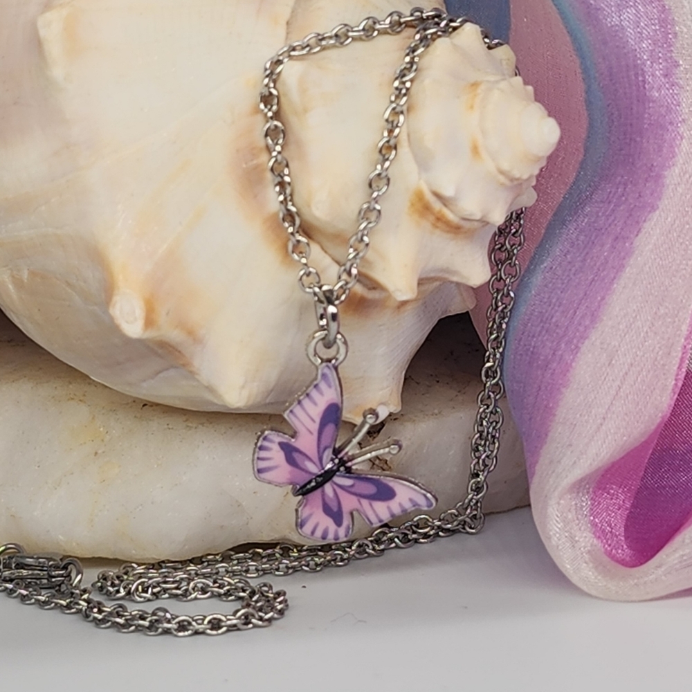 ❤️ Macy's Jewelry Purple Little Butterfly Designer Minimalist Necklace - Picture 10 of 12